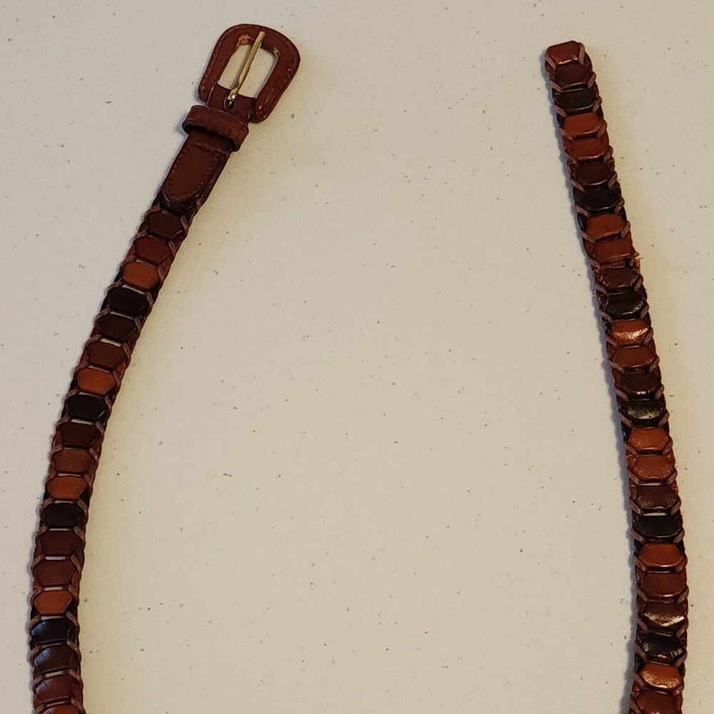 Cowhide Leather Multicolored Link Belt 40” Long Adjustable Size Large 100-3132